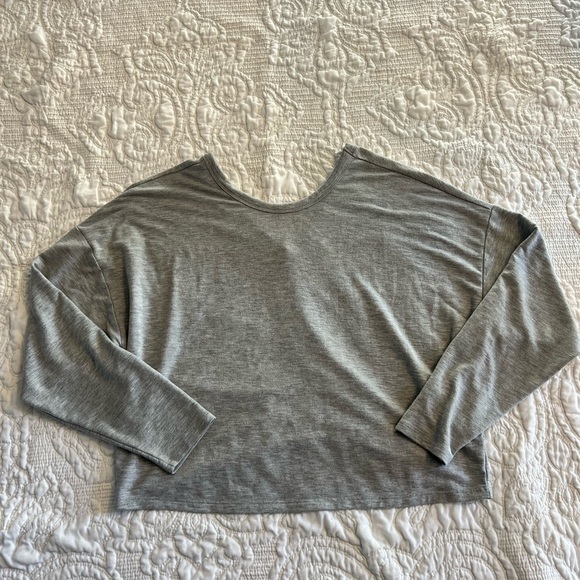 Old Navy Tops - Old Navy Active Long Sleeve Top Size Small